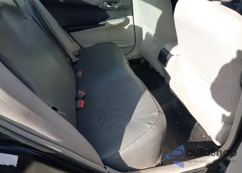 2012 Toyota Camry Hybrid Le z USA, uszkodzony, nr VIN 4T1BD1FKXCU050814